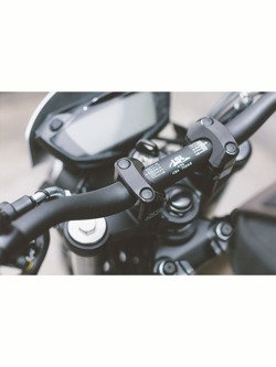 Superbike handlebar ø 28,6 mm SW-MOTECH  incl converter for Suzuki SV650 ABS [15-]